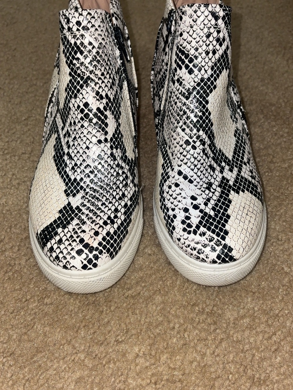 Outwoods Snake-Print White and Black Slip-On Sneakers